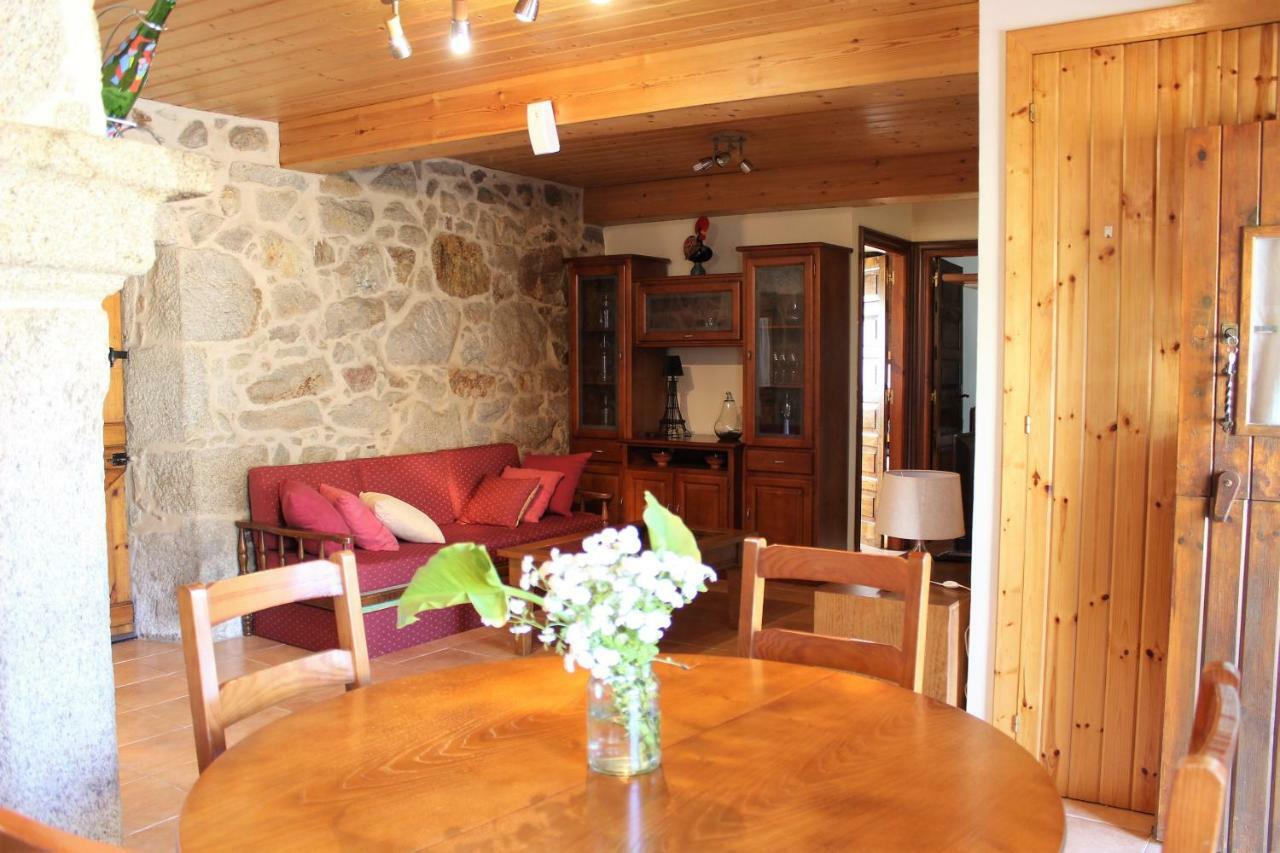 Villa A Casina De Pedra à Noalla  Extérieur photo