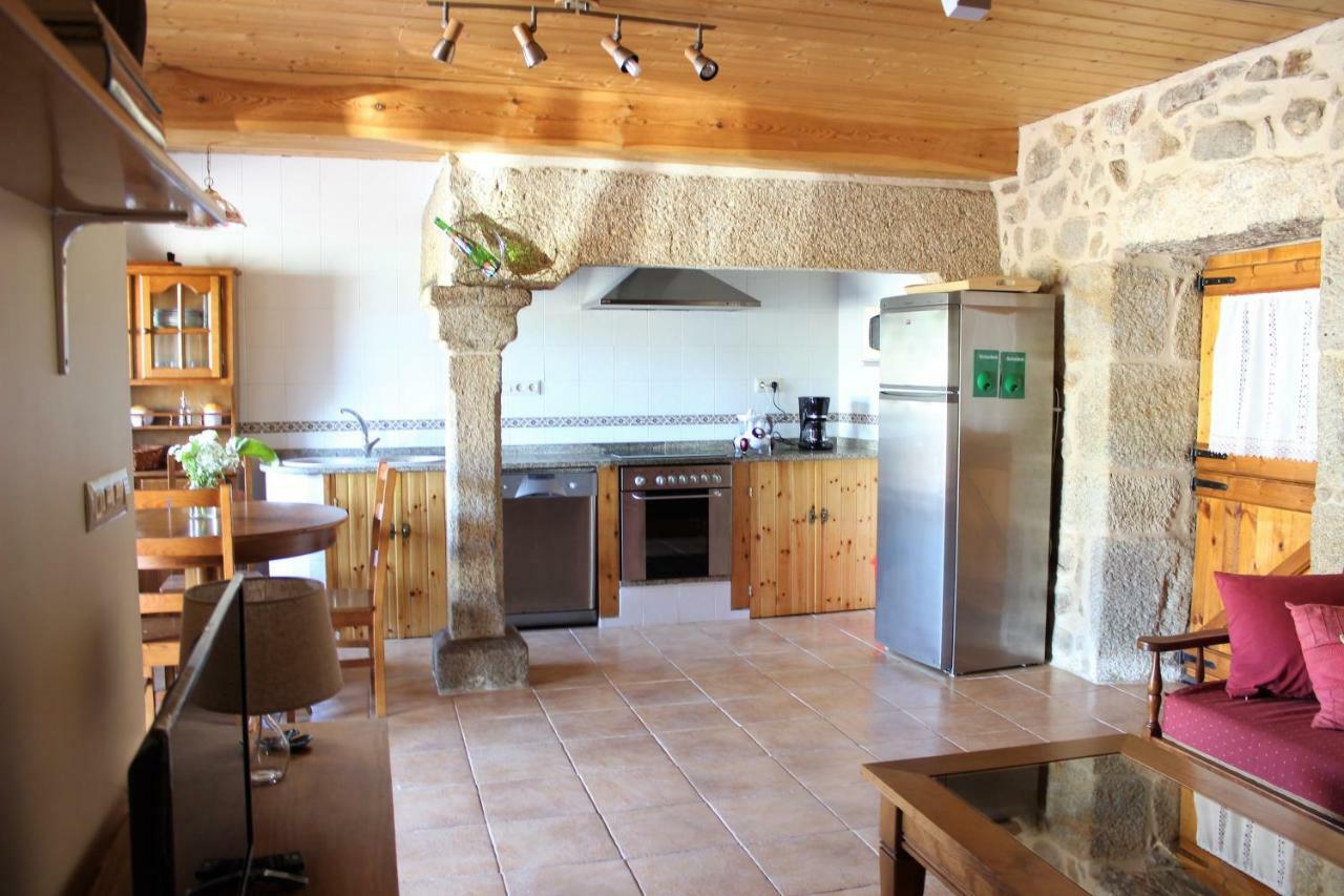 Villa A Casina De Pedra à Noalla  Extérieur photo